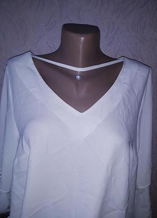 Блуза f&amp;f белая с чокером с жемчужинкой