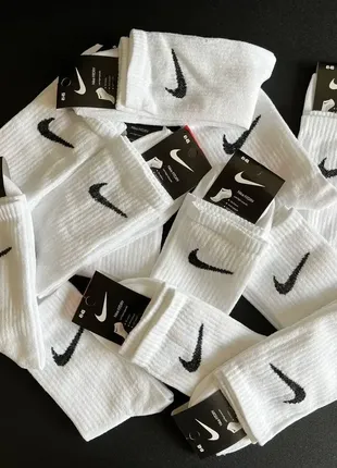 Шкарпетки чоловічі спортивні високі nike розмір 41-45 білі 6 пар