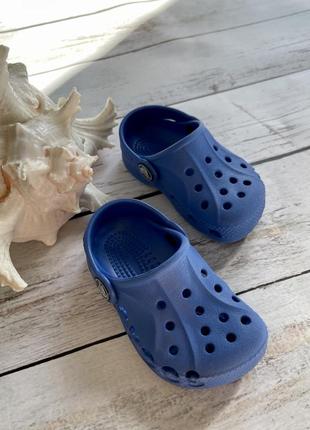 Синие кроксы от бренда crocs2 фото