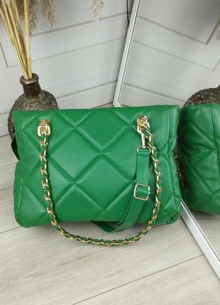 Зелена сумка на плече