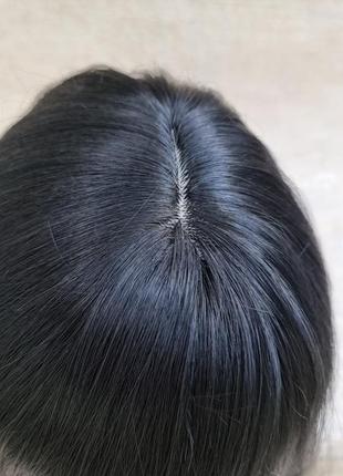 Термо перука довга чорна під натуральне волосся для щоденного використання термоперука з довгим чорним хвилястим волоссям6 фото