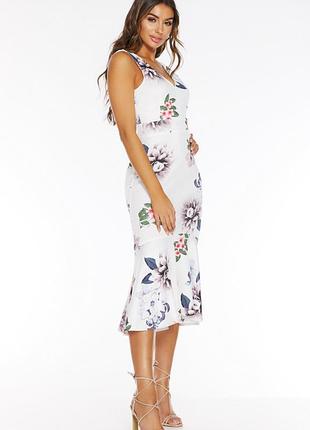 Шикарна ошатна сукня міді