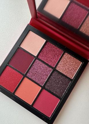 Палитра теней huda beauty - ruby obsessions