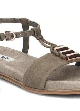 Шкіряні жіночі босоніжки фірми clarks 37 розмір