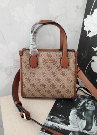 Сумка Kosmetiktasche guess uptown chic shoulder bag фирменная упаковка на подарок