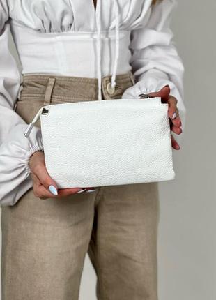 Женская белая кожаная сумка кроссбоди 3 отделения, италия4 фото
