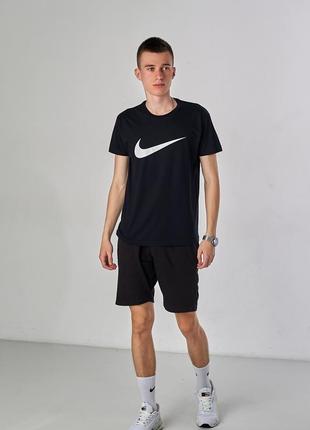 Футболка мужская nike, черный размеры s m l xl