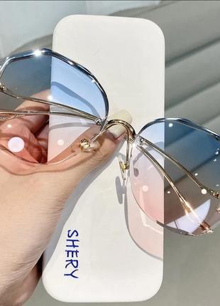 Цветные солнцезащитные женские очки омбре с градиентами переходом