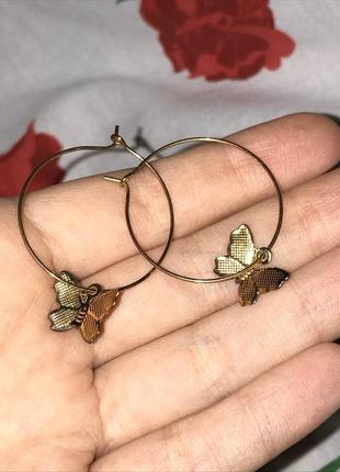 Сережки кольца с бабочками