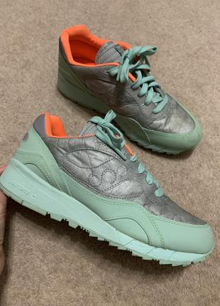 Кайфовые кроссовки saucony shadow 6000 md 12, blue/grey с серебряной вставкой из плотной бумаги 🧡