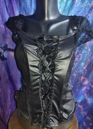 Неформальная готическая ведьмбская блузка под кожу с имитацией корсета с шнуровкой и кружевом