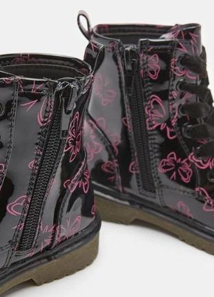 Демісезонні ботінки черевики для дівчинки від бренду bubblegummers (швейцарія)2 фото
