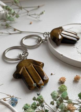 Брелок-оберіг хамса з тигрового ока, натуральний коричневий камінь для ключів та сумок, рука фатіми в подарунок3 фото