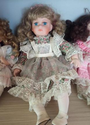 Продам коллекцию фарфоровых кукол