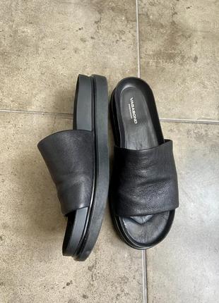 Шлепанцы vagabond