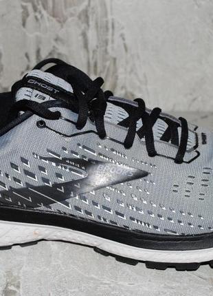Кросівки brooks сірі 47 розмір