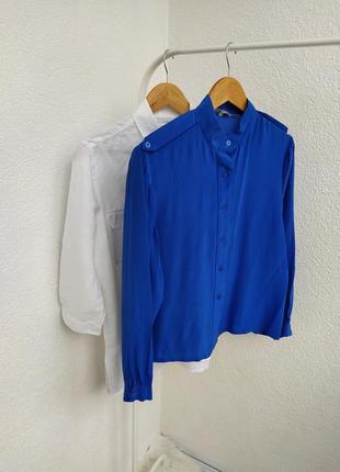 Шелковая блуза цвета электрик итальялия