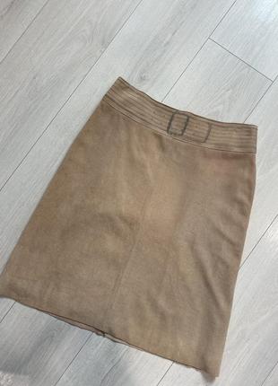 Шикарная базовая юбка кемэл капучино латте бежевая 100% кожа cacharel французский люксовый бренд оригинал2 фото