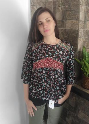 Блузка zara в квітковий принт