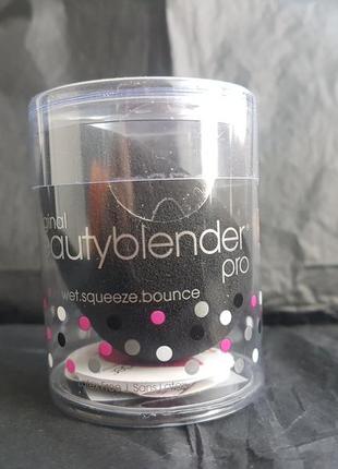 Спонж для макияжа beautyblender pro