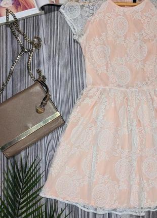 Нежное персиковое платье с белым гипюром divided #642 фото
