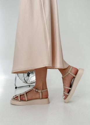 Босоніжки решітка7 фото