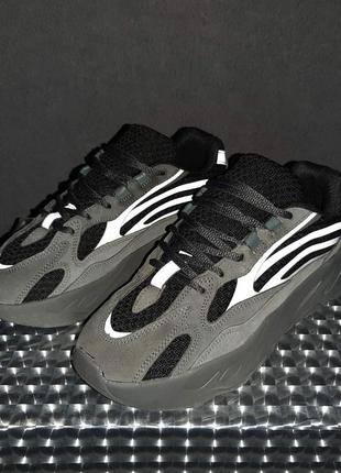 Кроссовки adidas yeezy boost 700 v2 3