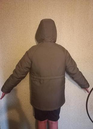 Зимние теплые курточки на мальчиков в возрасте 8-11 лет, размеры 42, 442 фото
