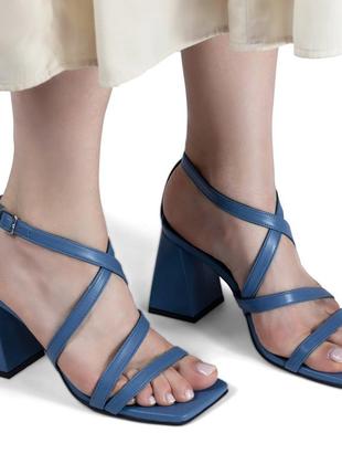 Босоножки женские из натуральной кожи woman's heel синие5 фото
