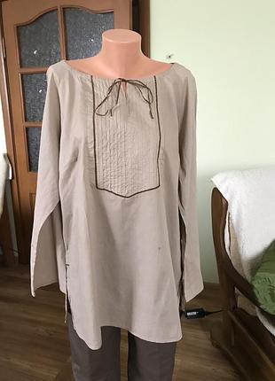 Тонкая туника в стиле casual