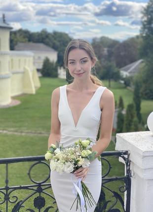 Сукня весільна мінімалістична стильна3 фото