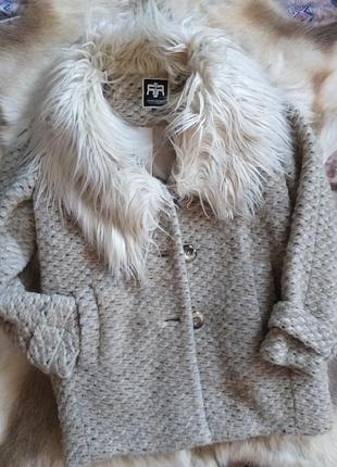 Пальтішко оверсайс с-м