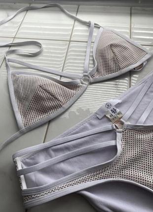 Чудовий купальник