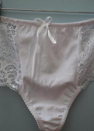 Эротические кружевные стринги женские