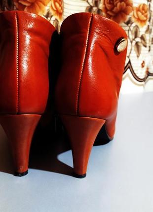 Ботильйони фірми ryłko нат. шкіра , чоботи , черевики жіночі , 38 розмір3 фото
