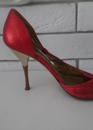 Красные туфли casadei!! оригинал!1 фото