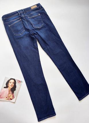 Женские прямые синие джинсы с серней посадкой от бренда edc5 фото
