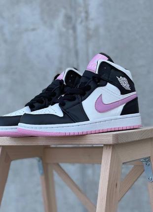 Женские кроссовки nike jordan white black pink🎀