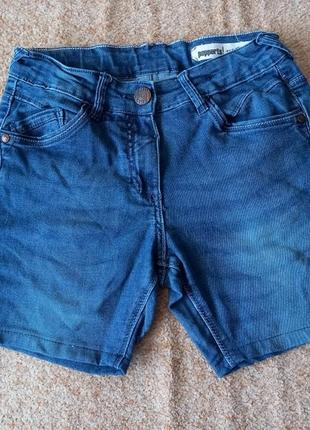 Фирменные шорты 12-13лет