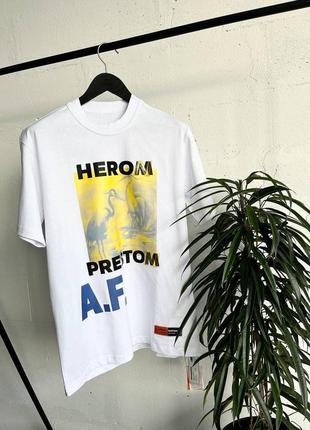 Мужская белая футболка heron preston с принтом на груди біла чоловіча футболка heron preston2 фото