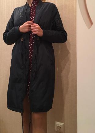 Пальто плащ утеплённый темно-синий дождевик осень stradivarius4 фото