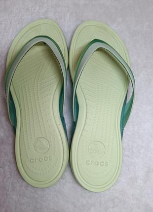 Шлепанцы вьетнамки crocs w94 фото