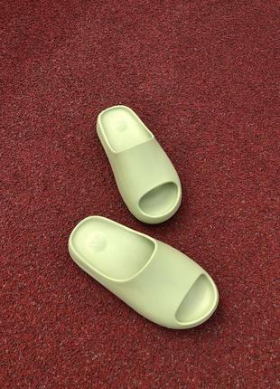 Сланцы adidas yeezy slide resin6 фото