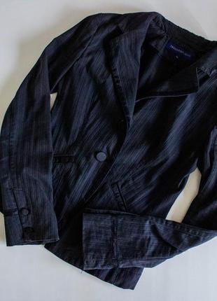 Женский пиджак trussardi jeans