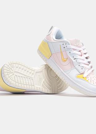 Кожаные белые кроссовки nike dunk low disrupt 2 pink oxford білі жіночі кросівки nike dunk low