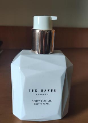 Ted baker

body lotion pretty pearl