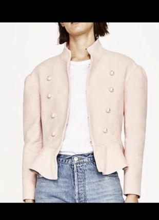 Шикарный нежно розовый пиджак