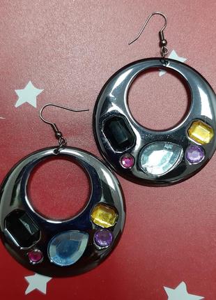 Стильные серьги со стразами,zara