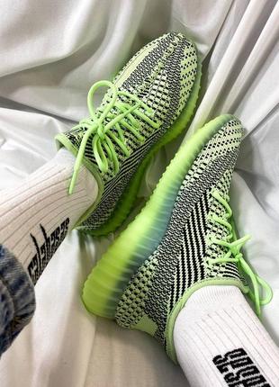 Кроссовки adidas yeezy 350