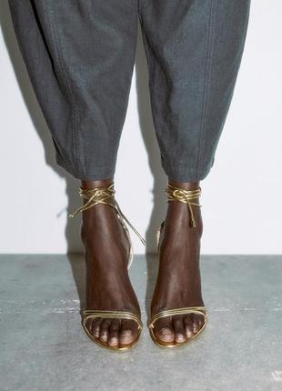 Босоножки женские золотые меттализированные босоножки zara new